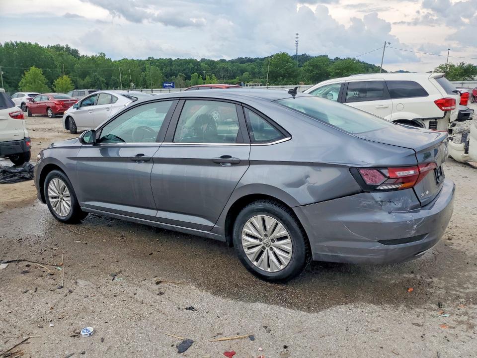 Продажа на аукционе авто 2019 Volkswagen Jetta, vin: 3VWCB7BU7KM204498, номер лота: 58613516