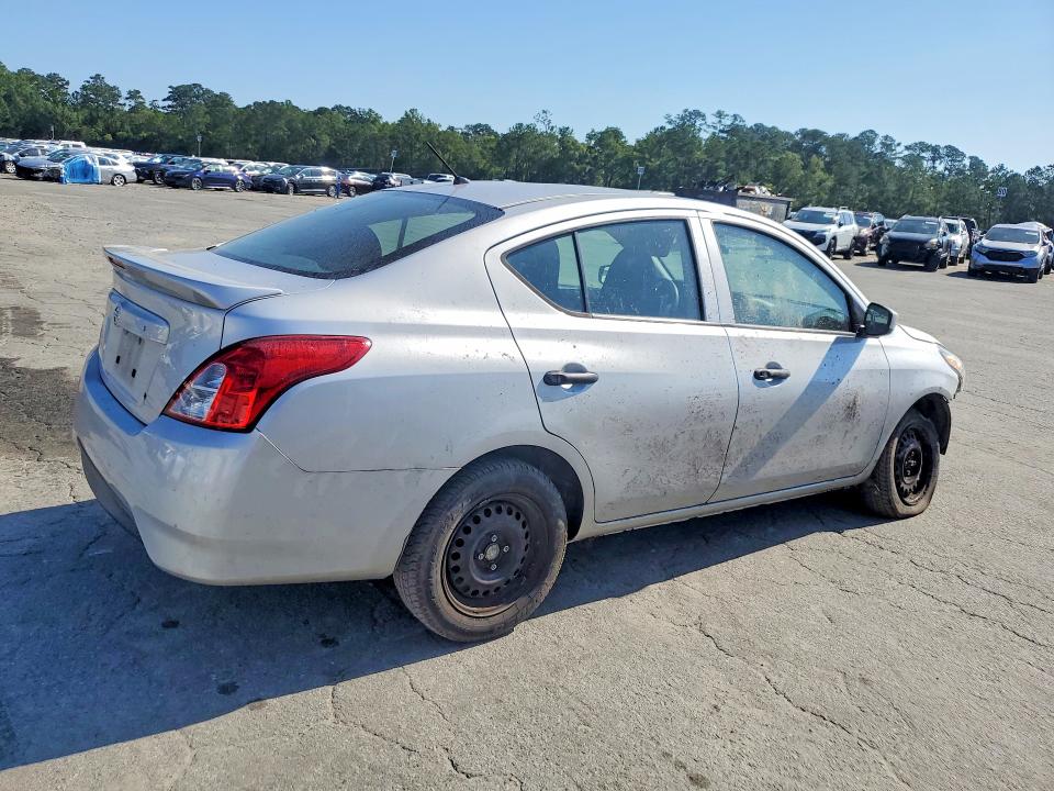2017 Nissan Versa მანქანა იყიდება აუქციონზე, vin: 3N1CN7AP5HL818215, აუქციონის ნომერი: 56764336