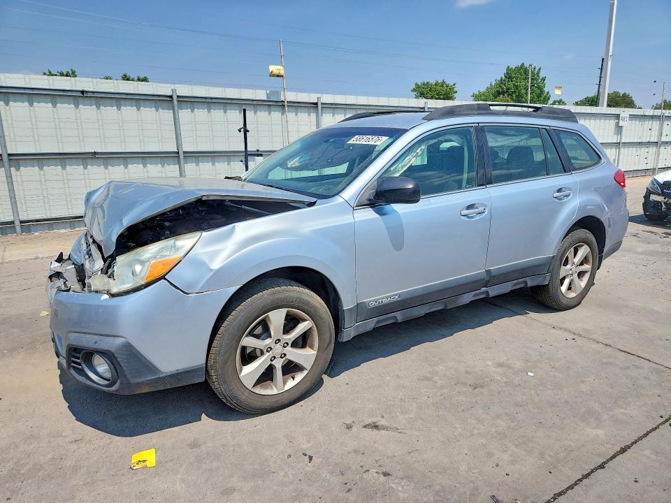 58616576 :رقم المزاد ، 4S4BRBAC0E3200509 vin ، 2014 Subaru Outback مزاد بيع