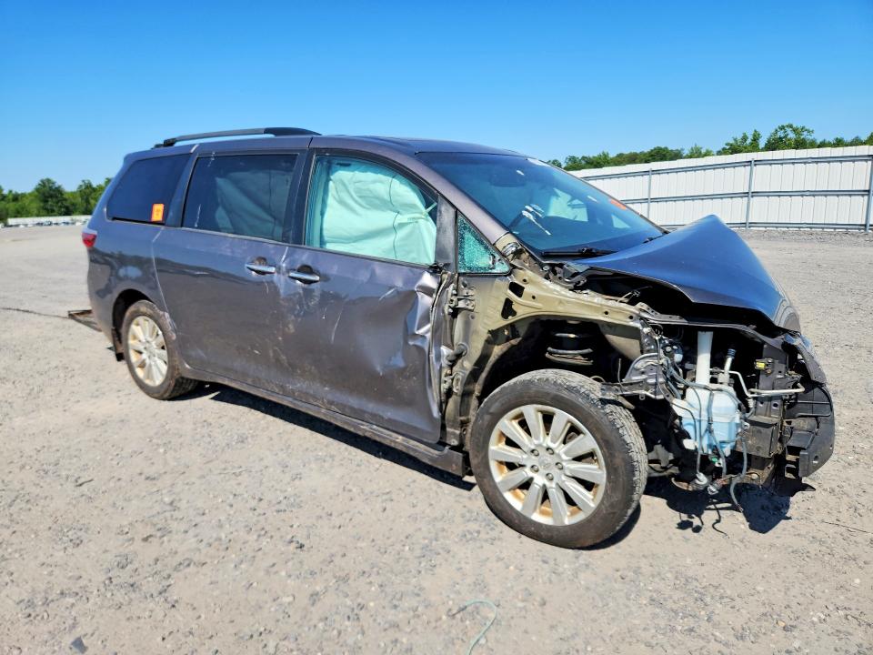 Продажа на аукционе авто 2016 Toyota Sienna, vin: 5TDDK3DC0GS131387, номер лота: 56139076