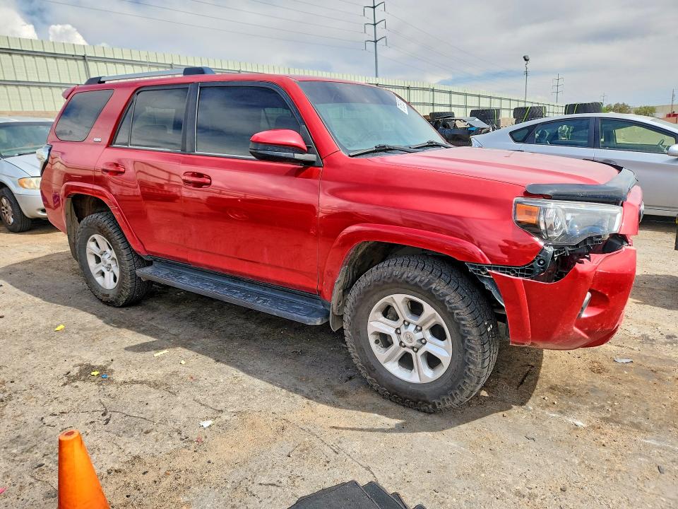57268206 :رقم المزاد ، JTEMU5JR4N6019246 vin ، 2022 Toyota 4runner مزاد بيع