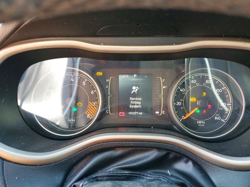 58460686 :رقم المزاد ، 1C4PJLCS6FW632341 vin ، 2015 Jeep Cherokee مزاد بيع