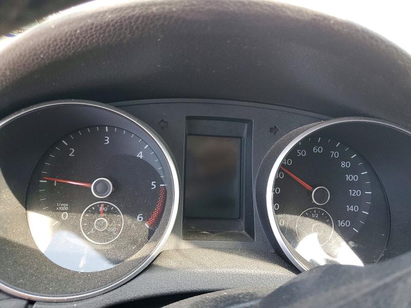 58905806 :رقم المزاد ، WVWDM7AJ8BW202753 vin ، 2011 Volkswagen Golf مزاد بيع