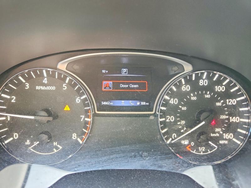 56303266 :رقم المزاد ، 5N1DR2CN1LC643319 vin ، 2020 Nissan Pathfinder مزاد بيع