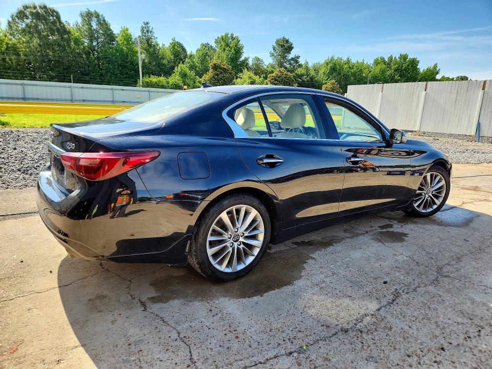 57129836 :رقم المزاد ، JN1EV7AR9LM250480 vin ، 2020 Infiniti Q50 مزاد بيع