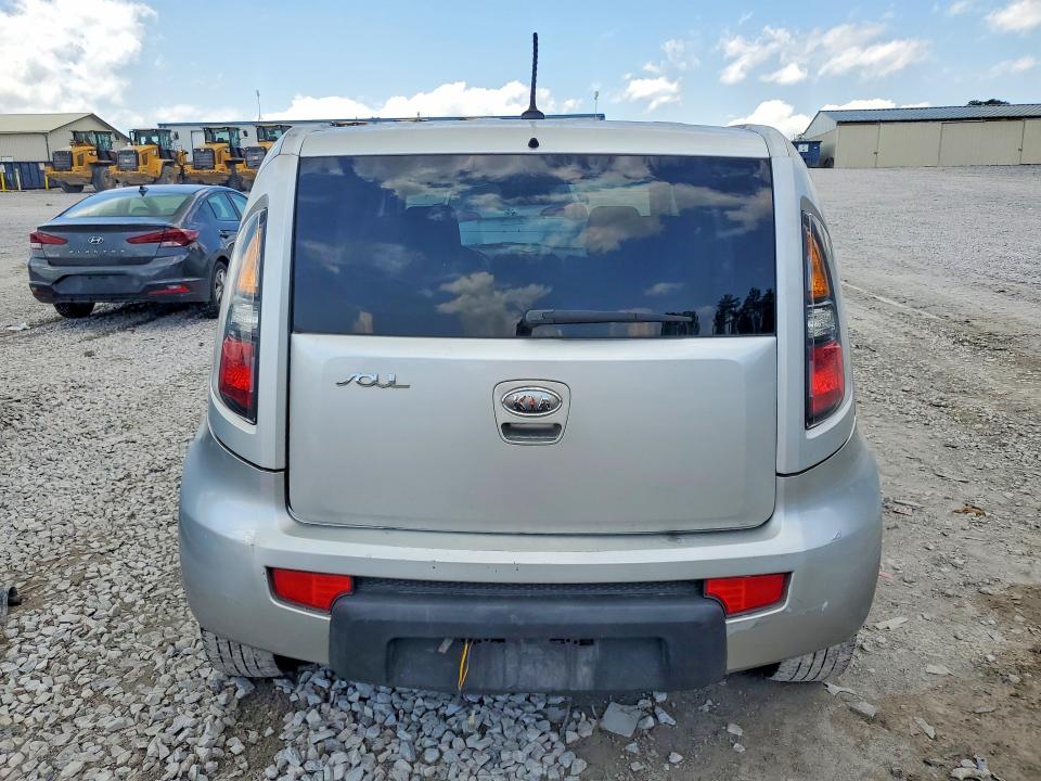Продажа на аукционе авто 2011 Kia Soul, vin: KNDJT2A28B7716436, номер лота: 58108376