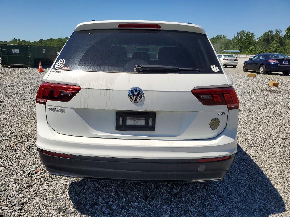 2018 Volkswagen Tiguan მანქანა იყიდება აუქციონზე, vin: 3VV1B7AX7JM009510, აუქციონის ნომერი: 56053026