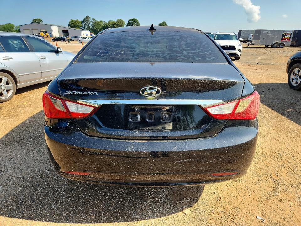 55639876 :رقم المزاد ، 5NPEB4AC1CH318510 vin ، 2012 Hyundai Sonata مزاد بيع