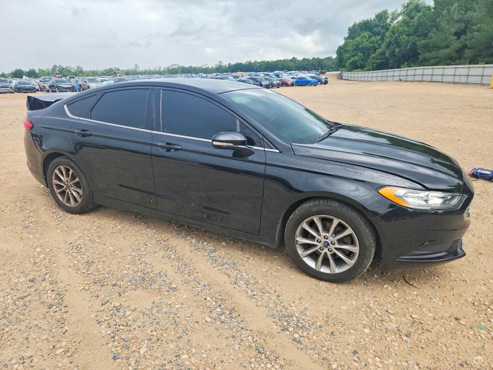 57119256 :رقم المزاد ، 3FA6P0H79HR144882 vin ، 2017 Ford Fusion مزاد بيع