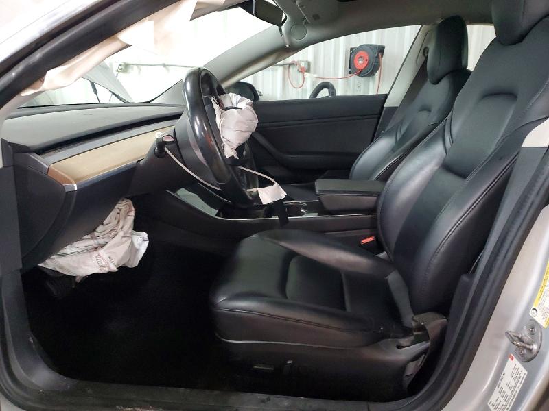 58030936 :رقم المزاد ، 5YJ3E1EB4JF091114 vin ، 2018 Tesla Model 3 مزاد بيع