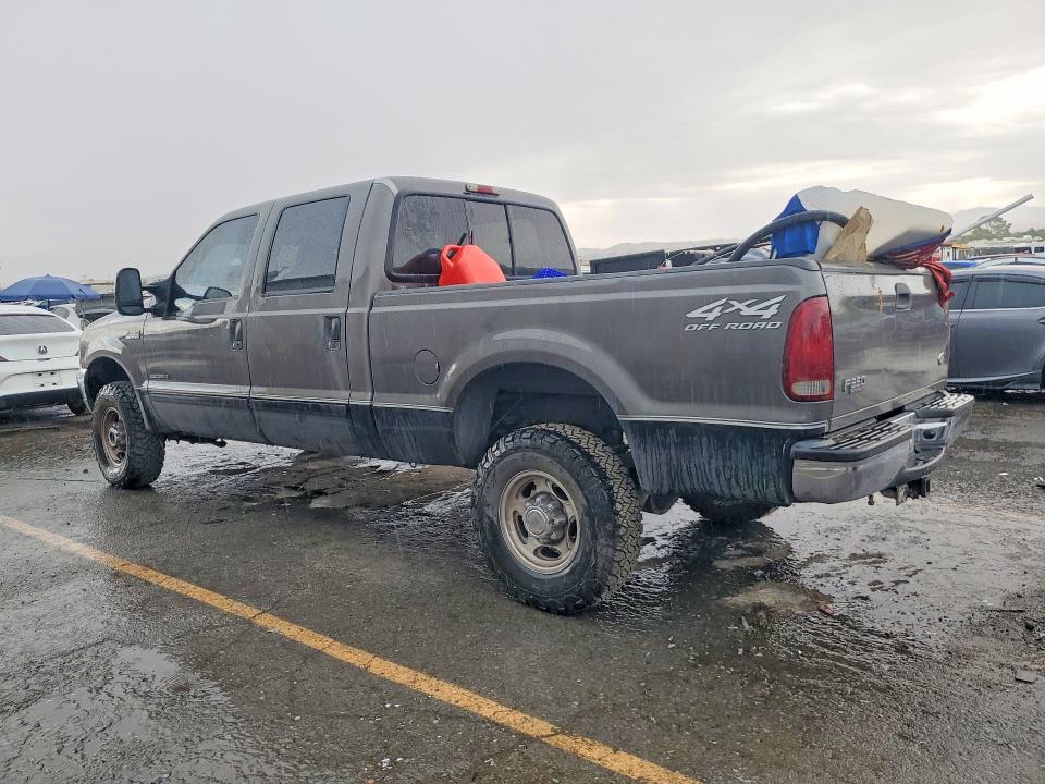 58470326 :رقم المزاد ، 1FTSW31F02EB32600 vin ، 2002 Ford F350 مزاد بيع