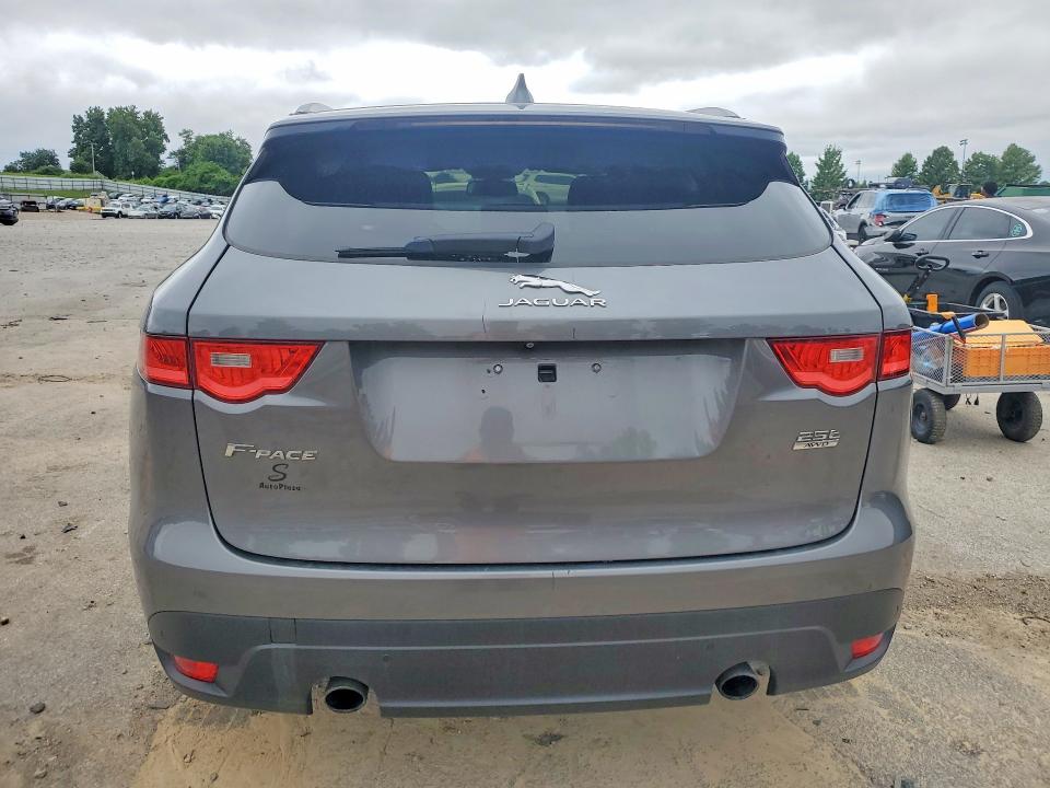 56677046 :رقم المزاد ، SADCK2FXXJA255164 vin ، 2018 Jaguar F-pace مزاد بيع