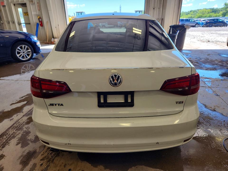 Продажа на аукционе авто 2017 Volkswagen Jetta, vin: 3VW167AJ8HM254693, номер лота: 57246886