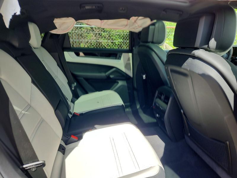 Продажа на аукционе авто 2026 Porsche Cayenne, vin: WP1AN2AY4TDA20172, номер лота: 57742276