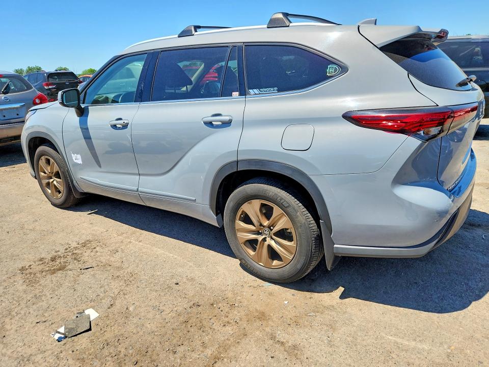 Aukcja sprzedaży 2022 Toyota Highlander Hybrid, vin: 5TDAARAH9NS516999, numer aukcji: 55701096