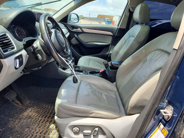 56730086 :رقم المزاد ، WA1JCCFSXHR006489 vin ، 2017 Audi Q3 مزاد بيع