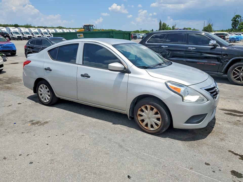 2018 Nissan Versa მანქანა იყიდება აუქციონზე, vin: 3N1CN7APXJL824887, აუქციონის ნომერი: 85449635