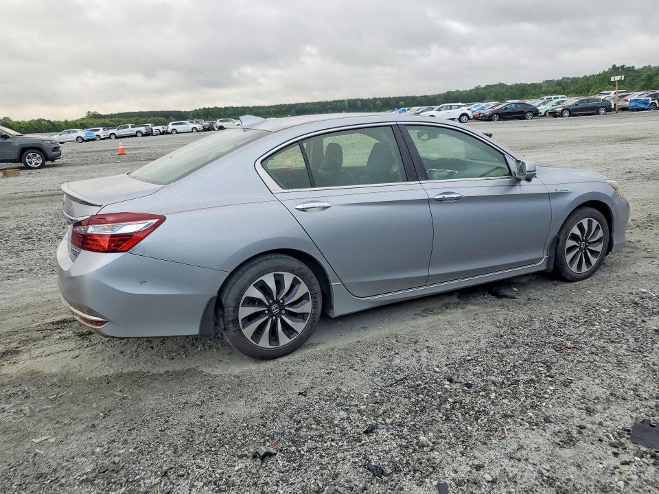 2017 Honda Accord მანქანა იყიდება აუქციონზე, vin: JHMCR6F75HC010686, აუქციონის ნომერი: 58511076