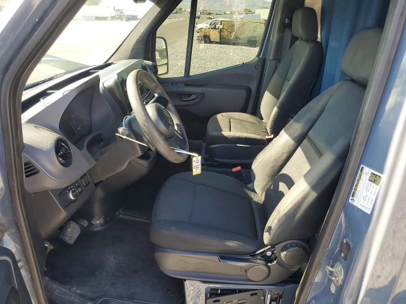 57398336 :رقم المزاد ، WD4PF1CD8KP109176 vin ، 2019 Mercedes-benz Sprinter مزاد بيع