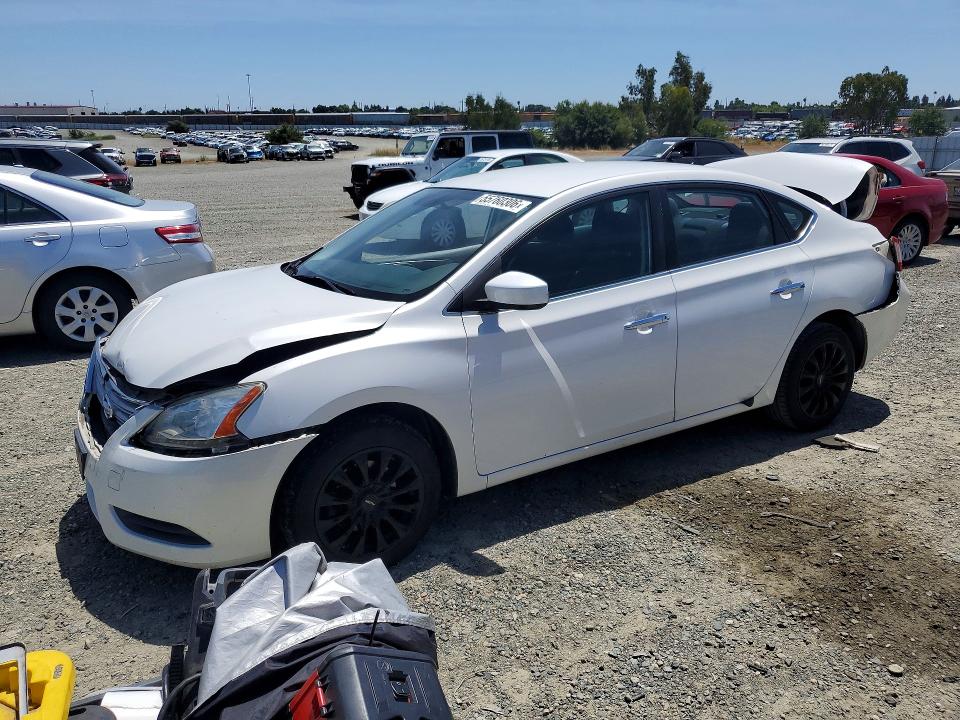 2014 Nissan Sentra მანქანა იყიდება აუქციონზე, vin: 3N1AB7AP4EL653480, აუქციონის ნომერი: 55760306