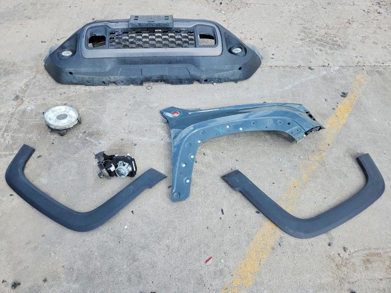 2018 Jeep Renegade მანქანა იყიდება აუქციონზე, vin: ZACCJBCB6JPH77698, აუქციონის ნომერი: 56115446