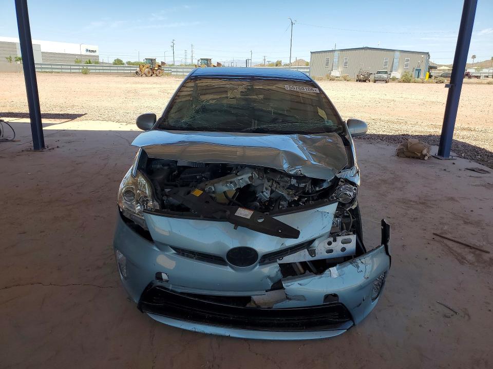 55760106 :رقم المزاد ، JTDKN3DU5F1946056 vin ، 2015 Toyota Prius مزاد بيع