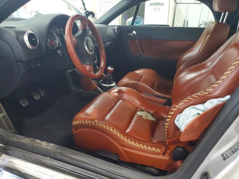 2002 Audi Tt მანქანა იყიდება აუქციონზე, vin: TRUTX28N721009513, აუქციონის ნომერი: 55687016