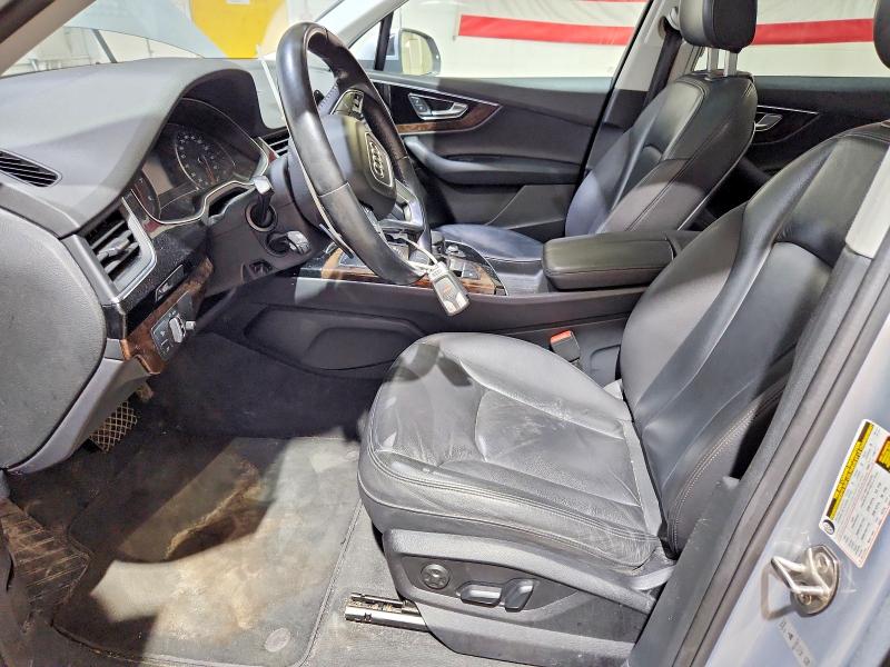 57998676 :رقم المزاد ، WA1LAAF79HD042993 vin ، 2017 Audi Q7 مزاد بيع