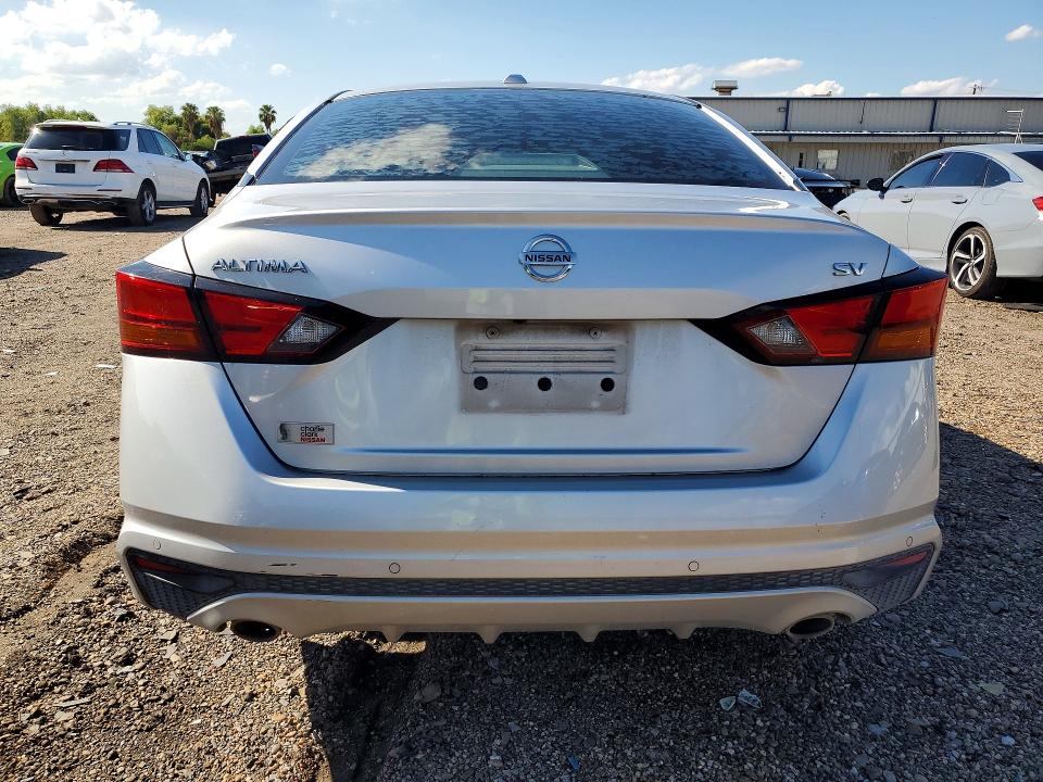 55601696 :رقم المزاد ، 1N4BL4DVXKC124538 vin ، 2019 Nissan Altima مزاد بيع