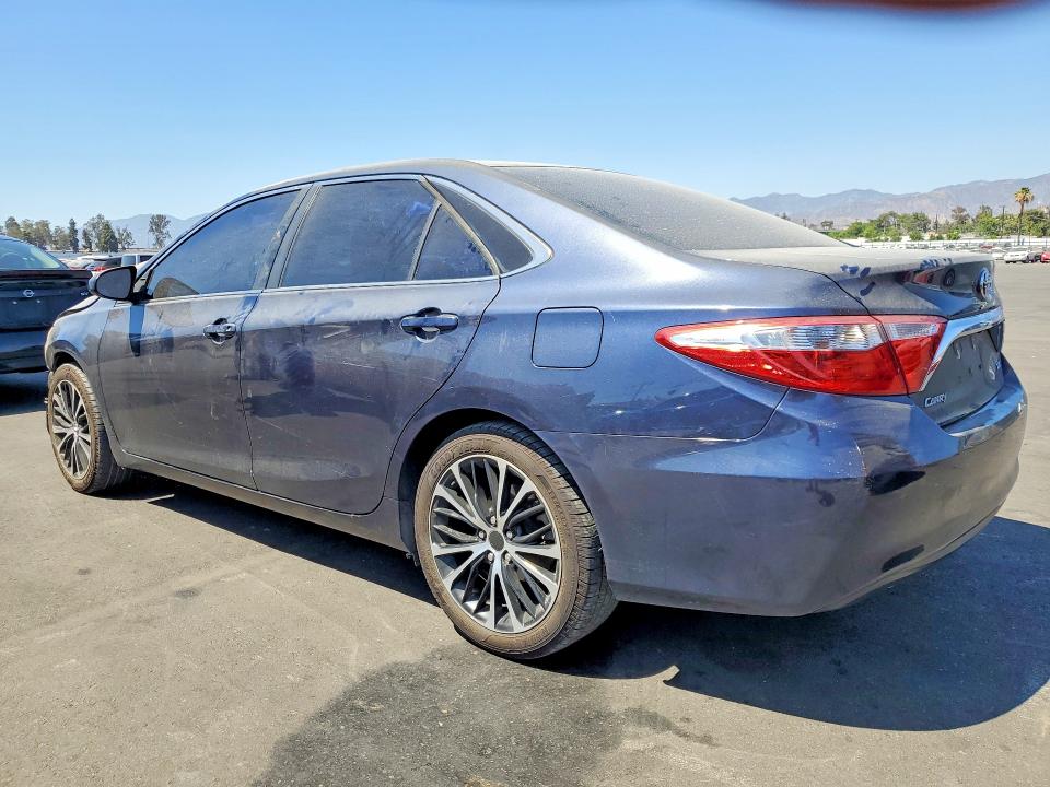 57366676 :رقم المزاد ، 4T1BF1FK0FU915160 vin ، 2015 Toyota Camry مزاد بيع
