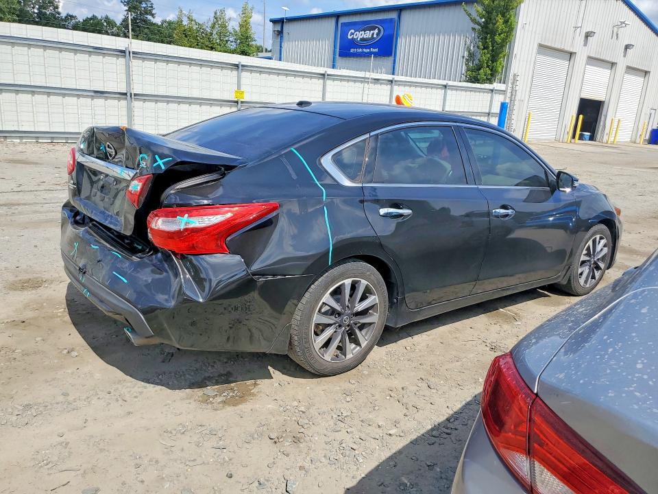 56235276 :رقم المزاد ، 1N4AL3AP5HC118506 vin ، 2017 Nissan Altima مزاد بيع