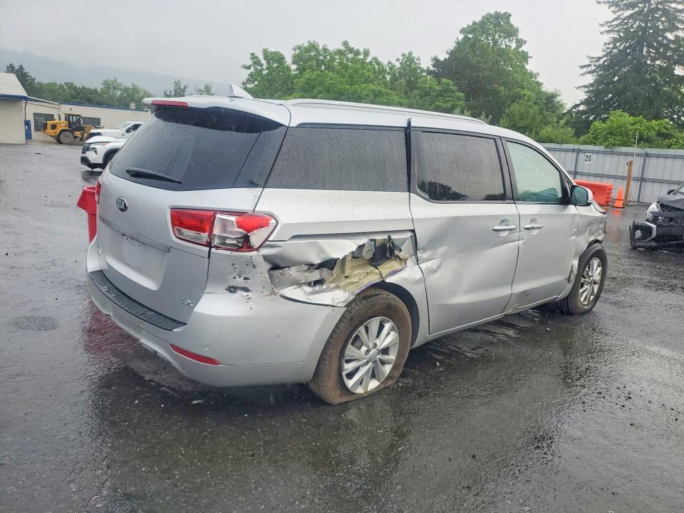 2017 Kia Sedona მანქანა იყიდება აუქციონზე, vin: KNDMB5C16H6310370, აუქციონის ნომერი: 56770316