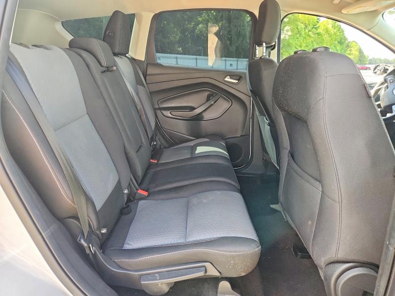 Продаж на аукціоні авто 2018 Ford Escape, vin: 1FMCU0GD7JUC64879, номер лоту: 55820066