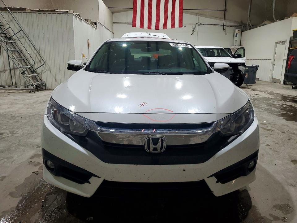 Продажа на аукционе авто 2017 Honda Civic, vin: 19XFC1E37HE019545, номер лота: 58576696