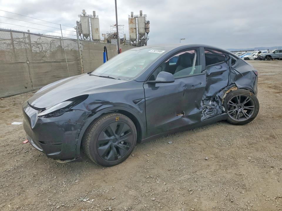 Продажа на аукционе авто 2025 Tesla Model Y, vin: 7SAYGDED9SF273513, номер лота: 57927596