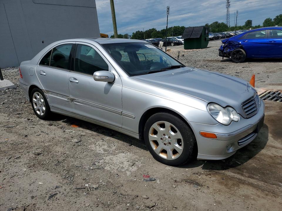 57827566 :رقم المزاد ، WDBRF81J05F598377 vin ، 2005 Mercedes-benz C مزاد بيع