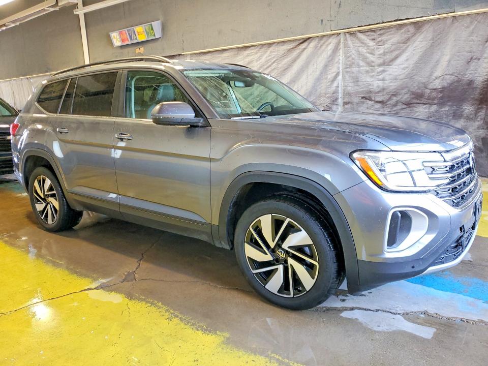 2024 Volkswagen Atlas მანქანა იყიდება აუქციონზე, vin: 1V2HR2CA7RC581547, აუქციონის ნომერი: 57186876