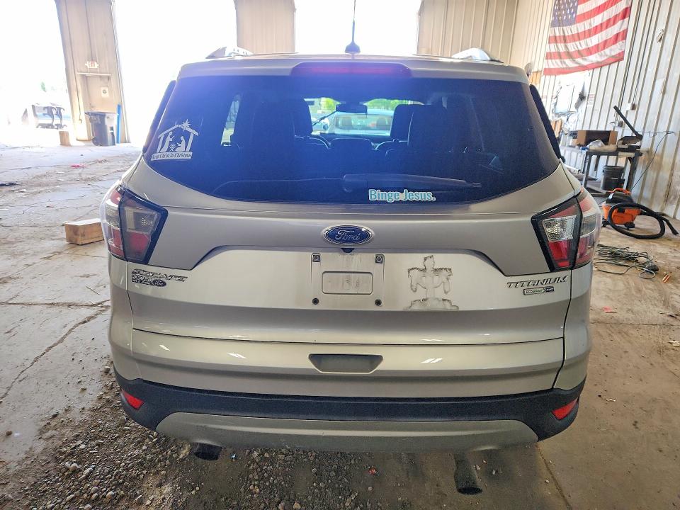 58363886 :رقم المزاد ، 1FMCU9JD6HUF03331 vin ، 2017 Ford Escape مزاد بيع
