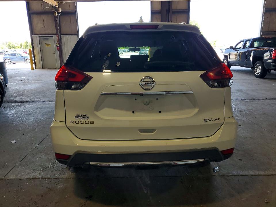 Продаж на аукціоні авто 2017 Nissan Rogue, vin: KNMAT2MVXHP584049, номер лоту: 57310376