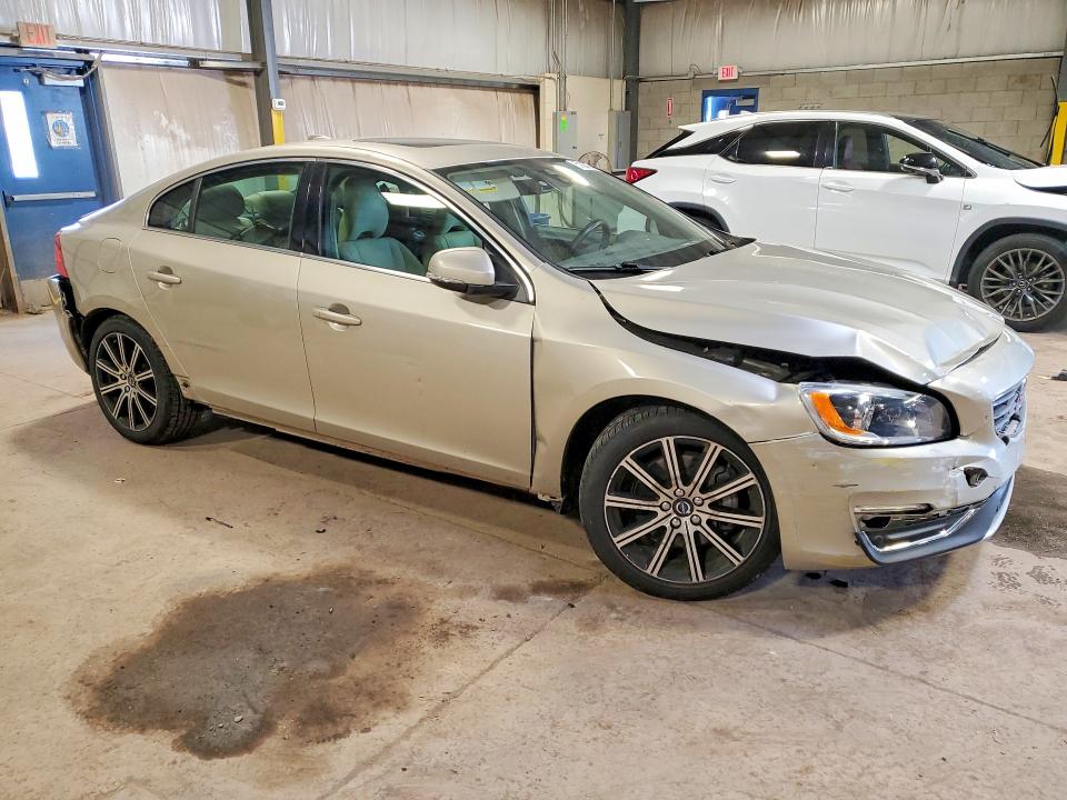 Продажа на аукционе авто 2017 Volvo S60, vin: LYV402TK5HB128968, номер лота: 57667096