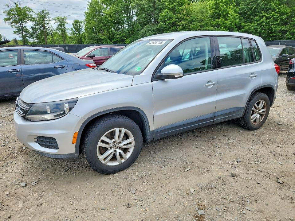 55758146 :رقم المزاد ، WVGBV7AX2CW560307 vin ، 2012 Volkswagen Tiguan مزاد بيع