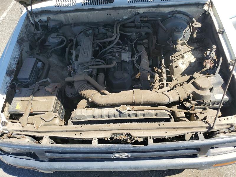 56378426 :رقم المزاد ، 4TARN81A1NZ045204 vin ، 1992 Toyota Pickup مزاد بيع