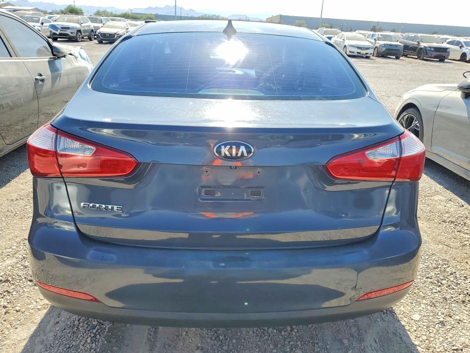 2016 Kia Forte მანქანა იყიდება აუქციონზე, vin: KNAFX4A65G5603701, აუქციონის ნომერი: 57721926