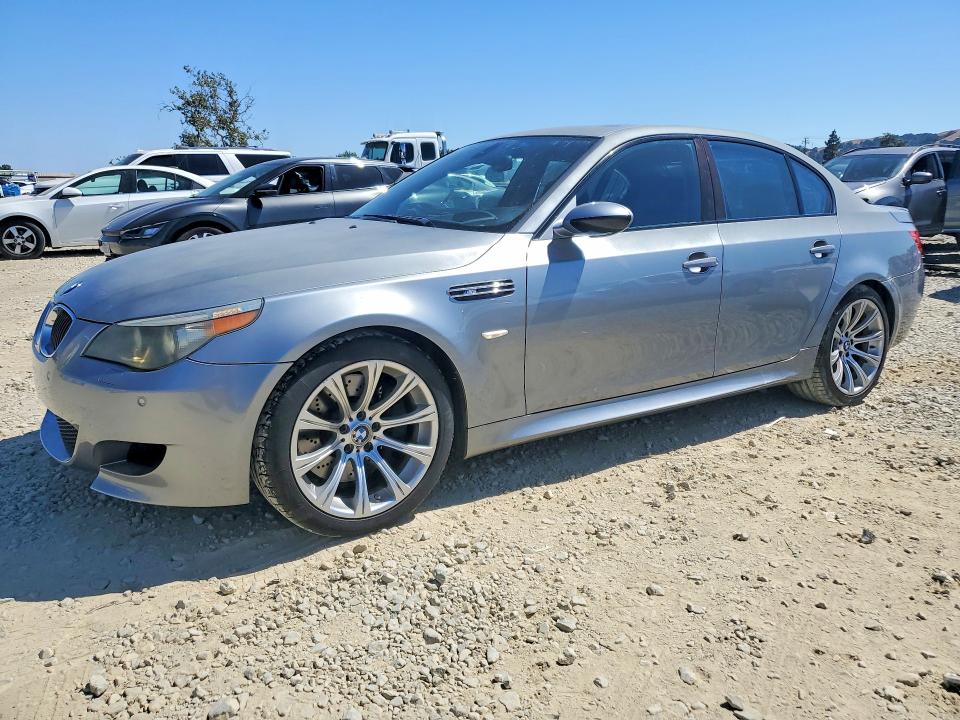 58390996 :رقم المزاد ، WBSNB93527CX07503 vin ، 2007 Bmw M5 مزاد بيع