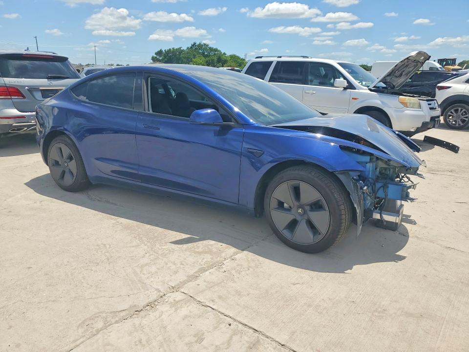 55512796 :رقم المزاد ، 5YJ3E1EA4NF336653 vin ، 2022 Tesla Model 3 مزاد بيع