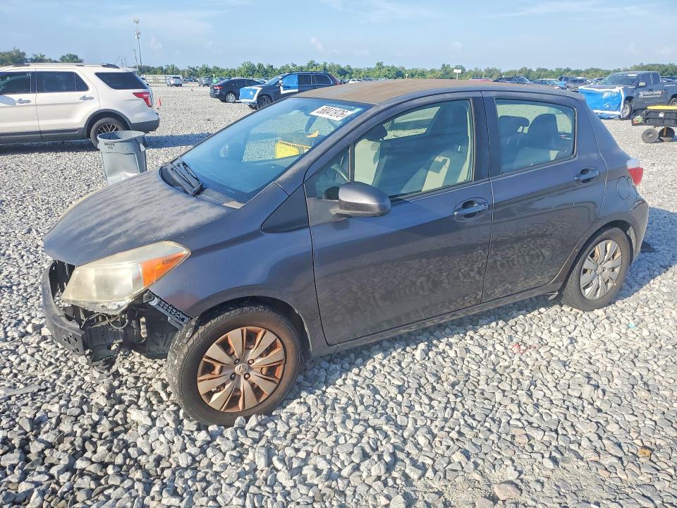 2013 Toyota Yaris მანქანა იყიდება აუქციონზე, vin: JTDKTUD32DD549631, აუქციონის ნომერი: 58041976