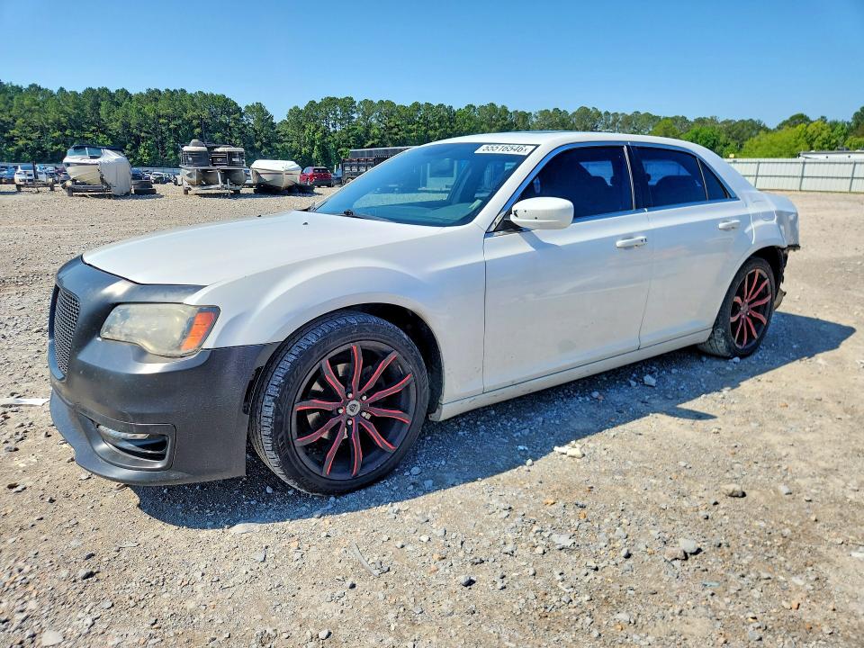 Aukcja sprzedaży 2013 Chrysler 300, vin: 2C3CCABG2DH740028, numer aukcji: 55516546