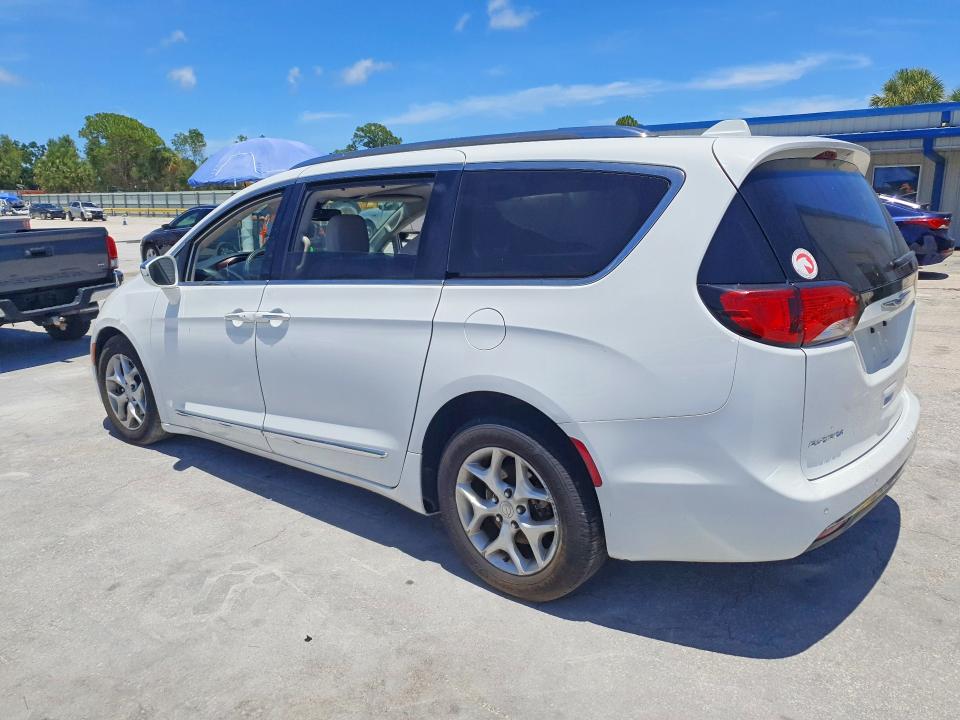 Продаж на аукціоні авто 2020 Chrysler Pacifica, vin: 2C4RC1GG3LR272592, номер лоту: 56487066