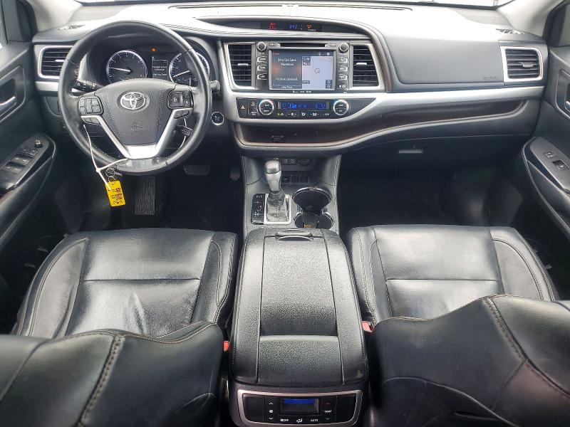Продажа на аукционе авто 2018 Toyota Highlander, vin: 5TDKZRFH9JS528053, номер лота: 56040336