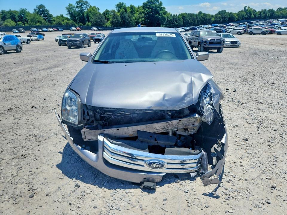 2006 Ford Fusion მანქანა იყიდება აუქციონზე, vin: 3FAFP07116R182102, აუქციონის ნომერი: 57639046